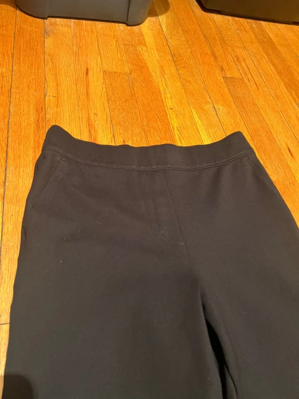 Spanx Perfect Pant Kick Flare Cropped in Black, Women’s size Large - Picture 7 of 15